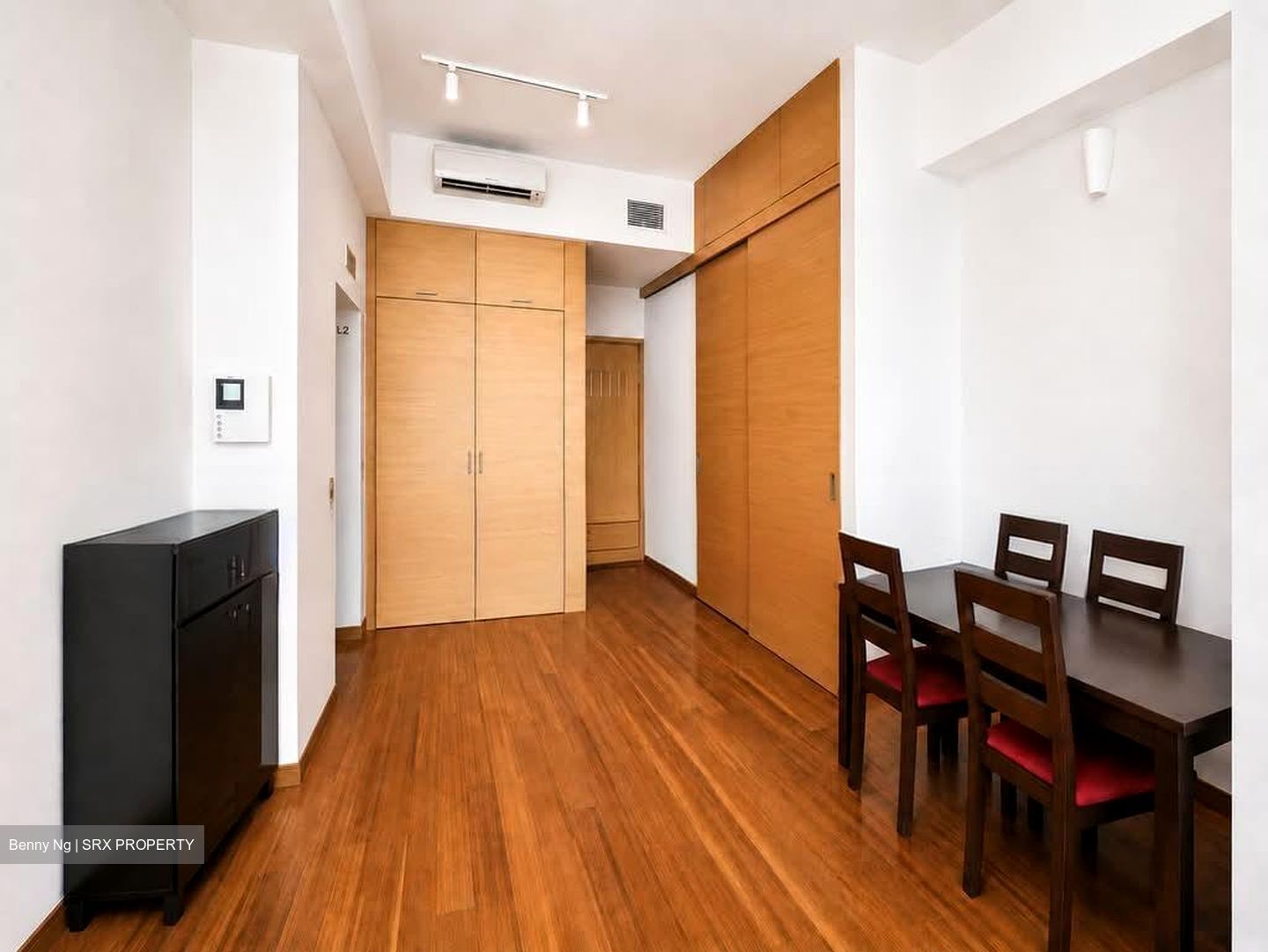 River Valley Apartments (D10), Apartment #588107511